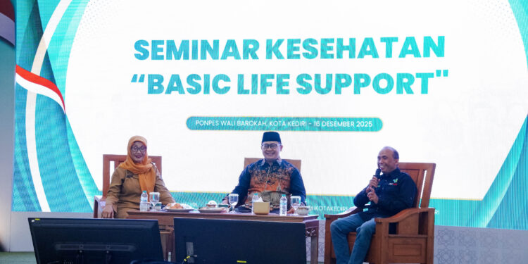 Santri Wali Barokah Dibekali Basic Life Support oleh Dinkes dan FKKI