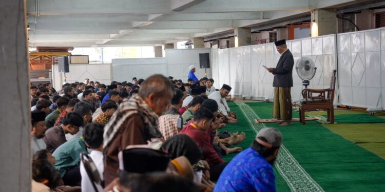 Salat Idul Fitri 1447 H di Ponpes Wali Barokah Perkuat Ukhuwah dan Dukung Visi Kota Kediri MAPAN