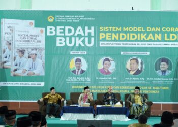Ponpes Wali Barokah Hadiri Bedah Buku Pendidikan LDII di UINSA, Perkuat Sinergi Mencetak Generasi Profesional Religius