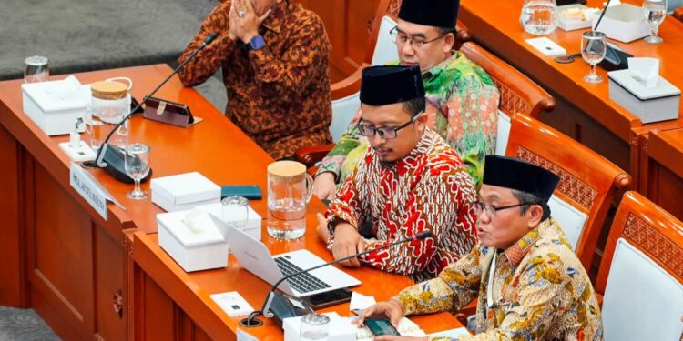 Ustadz Ponpes Wali Barokah Ikut RDPU DPR RI, Usulkan Reformasi Tata Kelola Haji Berbasis Syariat dan Keselamatan Jemaah