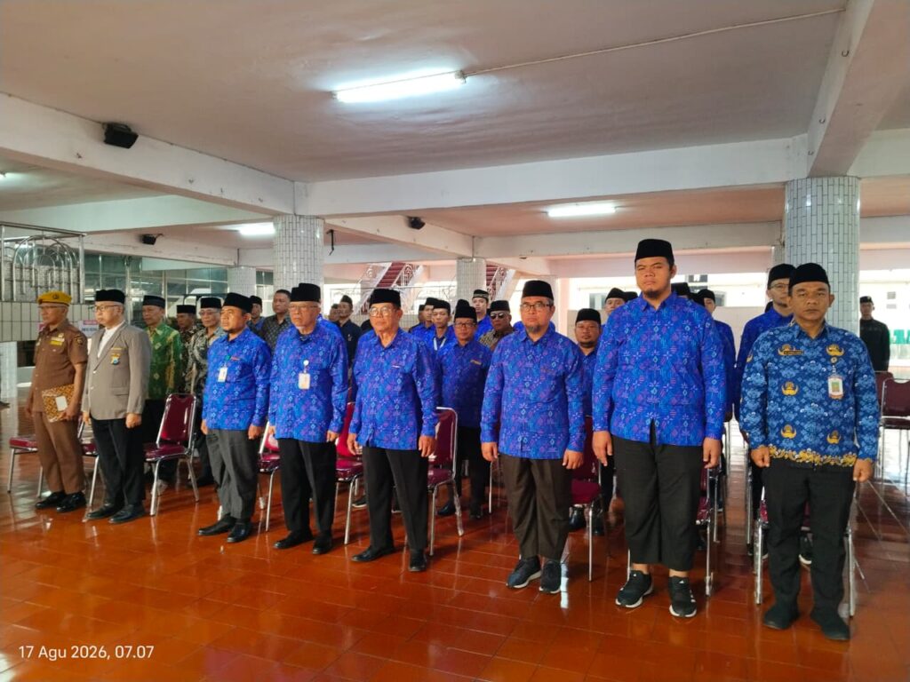 Semangat Nasionalisme Ribuan Santri Ponpes Wali Barokah Kediri dalam Peringatan HUT ke-81 RI